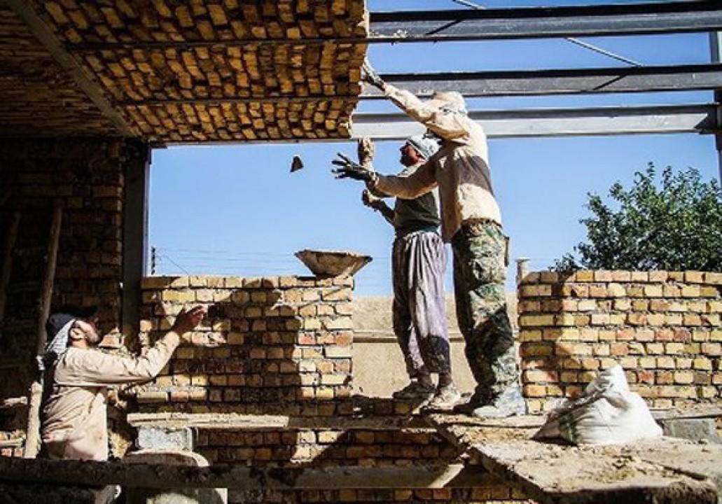 اجرای طرح‌های گسترده عمرانی و خدماتی در راستای ارتقاء کیفیت زندگی روستاییان